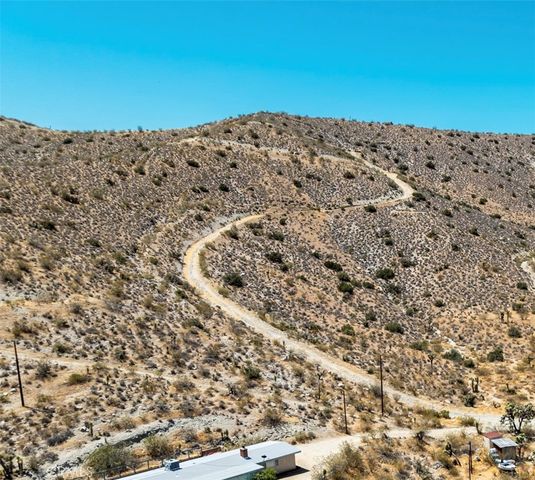 7891 Victor Vista Avenue, Yucca Valley, CA 92284