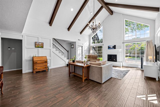 1638 Fall Valley Drive, Houston, TX 77077