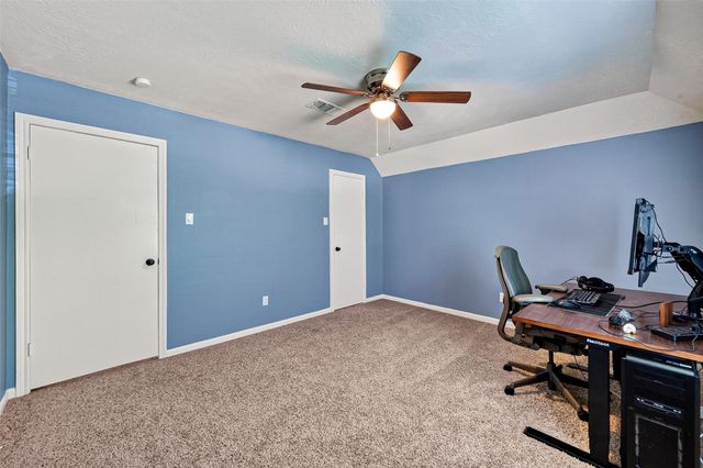 1638 Fall Valley Drive, Houston, TX 77077