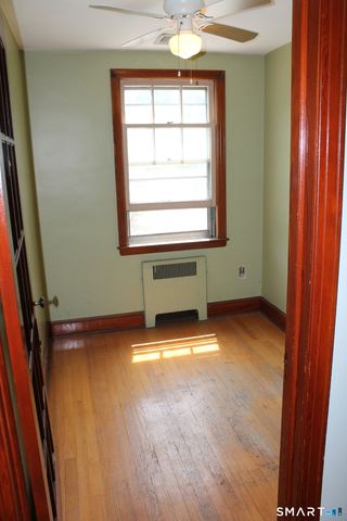 26 Edgewood Street, Meriden, CT 06451