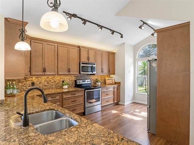 416 SAND PEBBLE COVE, Longwood, FL 32750
