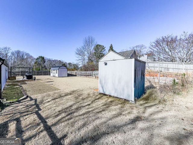 606 Bluff Drive, Woodstock, GA 30188