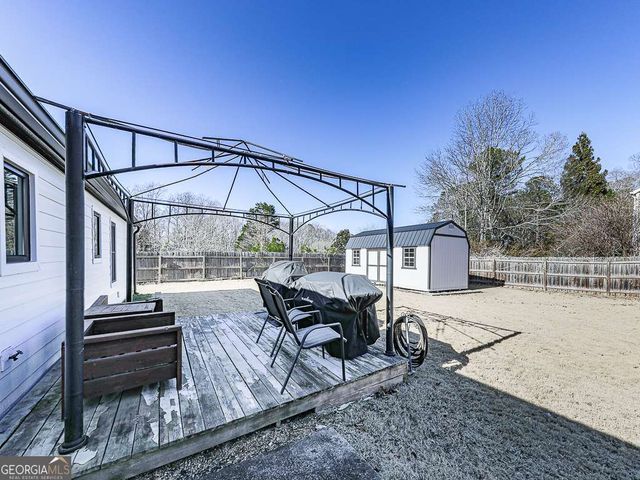 606 Bluff Drive, Woodstock, GA 30188