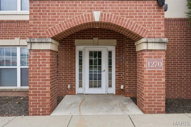 1270 Strassner Drive 3312, Brentwood, MO 63144