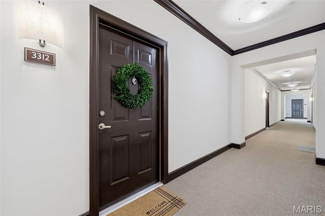 1270 Strassner Drive 3312, Brentwood, MO 63144