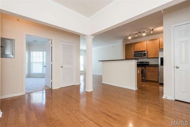 1270 Strassner Drive 3312, Brentwood, MO 63144