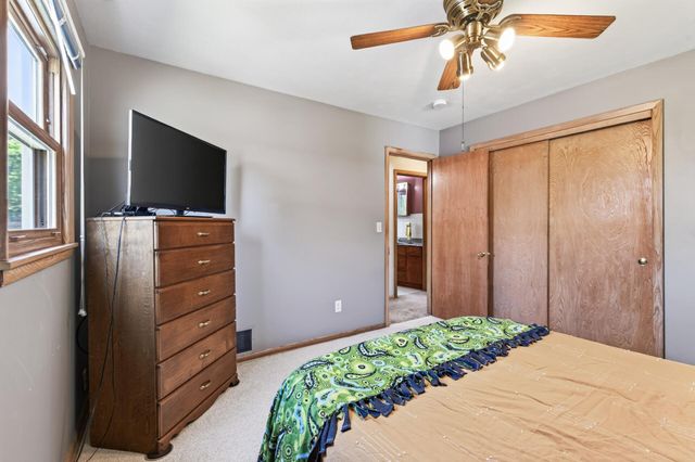 6320 Jackson Street NE, Fridley, MN 55432