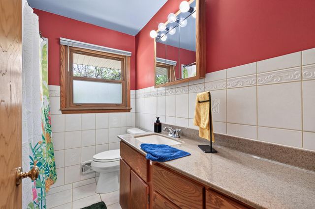 6320 Jackson Street NE, Fridley, MN 55432