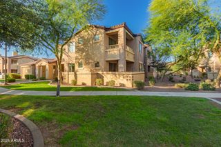 250 W QUEEN CREEK Road 130, Chandler, AZ 85248