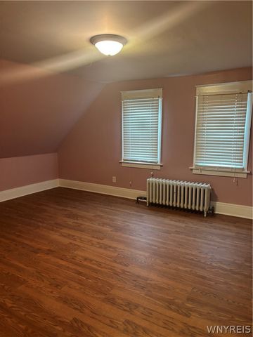 15 Schmarbeck Avenue, Buffalo, NY 14212