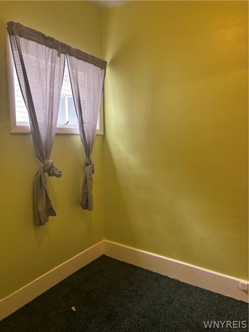 15 Schmarbeck Avenue, Buffalo, NY 14212