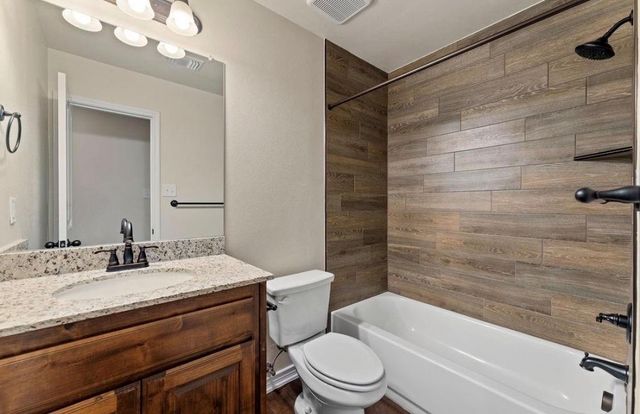 113 Calvin Smith LN, Jarrell, TX 76537