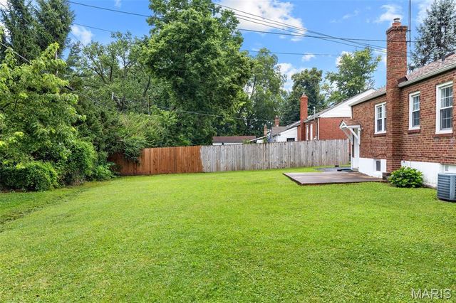 1150 S New Florissant Road, Florissant, MO 63031