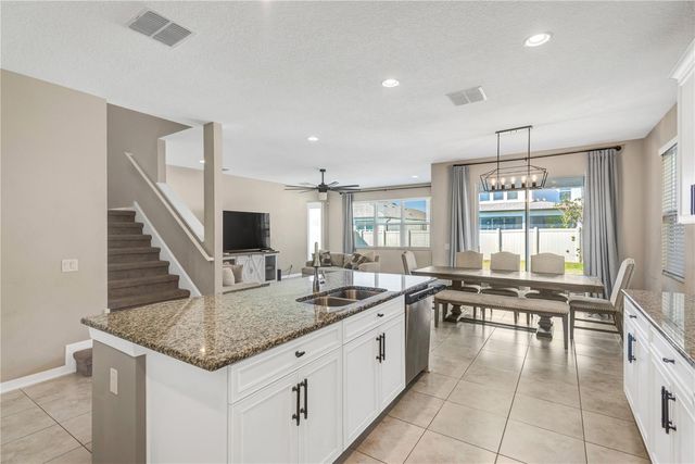 3027 AUTUMN ROCK DRIVE, Zephyrhills, FL 33540