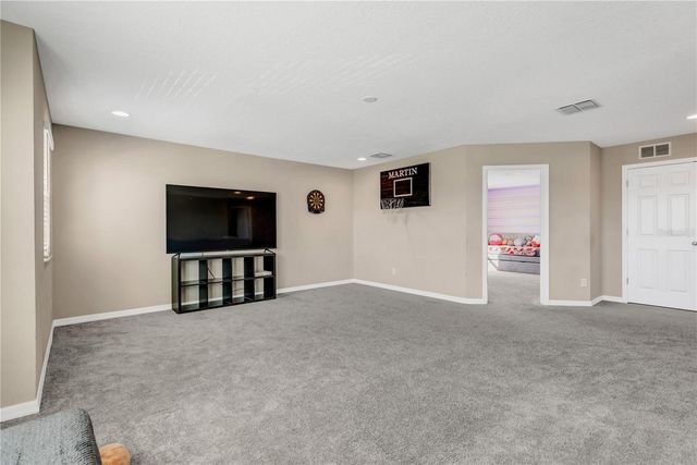 3027 AUTUMN ROCK DRIVE, Zephyrhills, FL 33540