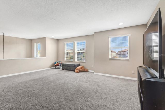 3027 AUTUMN ROCK DRIVE, Zephyrhills, FL 33540