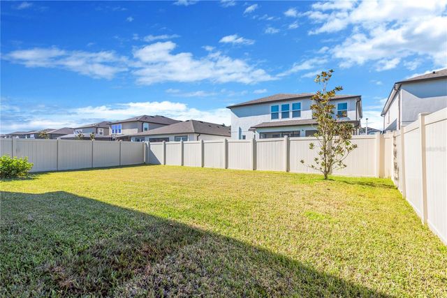 3027 AUTUMN ROCK DRIVE, Zephyrhills, FL 33540