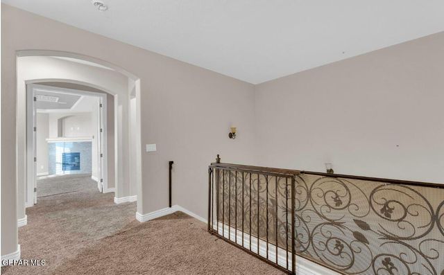 841 GOLDEN EDGE Court, El Paso, TX 79928