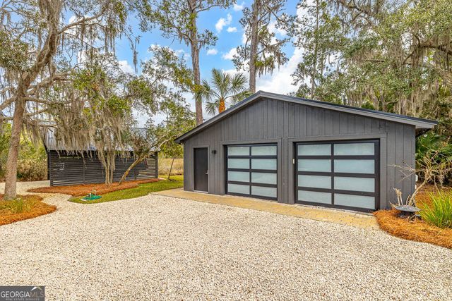 6201 Frederica Road, St. Simons, GA 31522