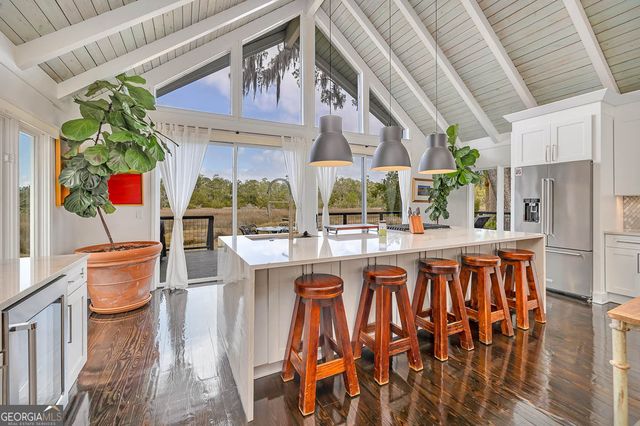 6201 Frederica Road, St. Simons, GA 31522