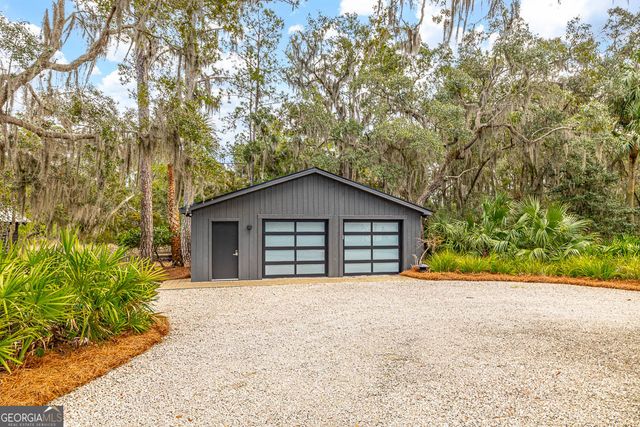 6201 Frederica Road, St. Simons, GA 31522
