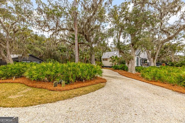 6201 Frederica Road, St. Simons, GA 31522