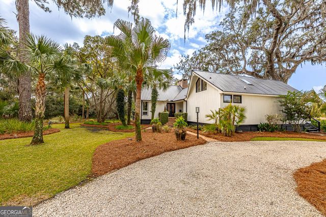 6201 Frederica Road, St. Simons, GA 31522