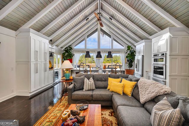 6201 Frederica Road, St. Simons, GA 31522