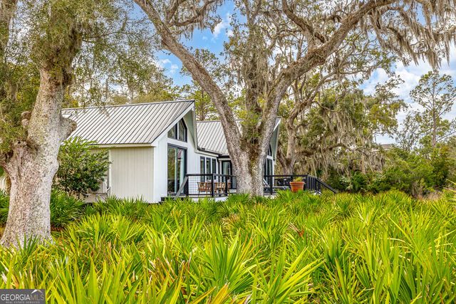 6201 Frederica Road, St. Simons, GA 31522