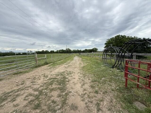 665 Lillies Ferry Road, Winchester, KY 40391