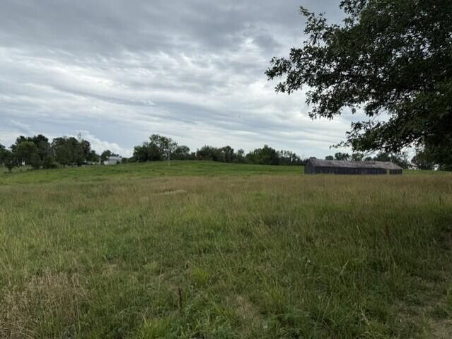 665 Lillies Ferry Road, Winchester, KY 40391
