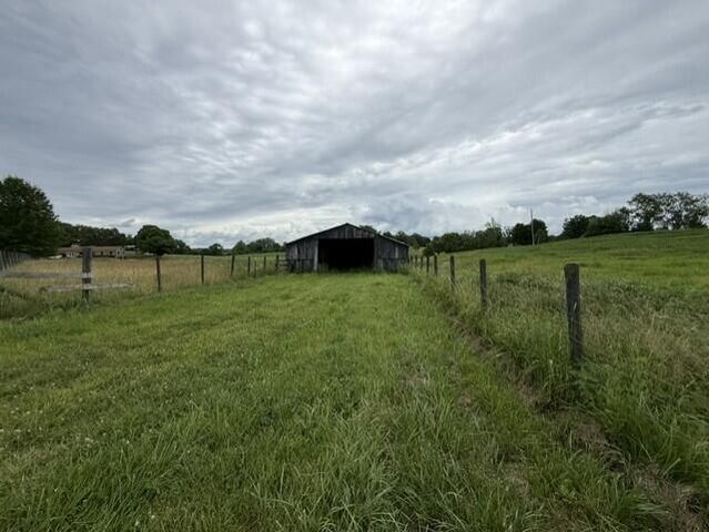 665 Lillies Ferry Road, Winchester, KY 40391
