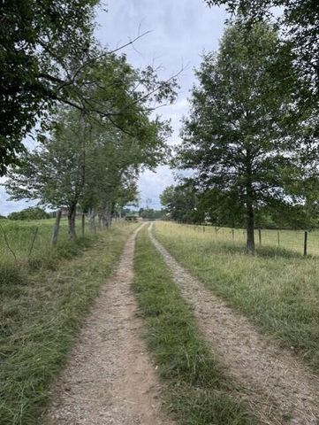 665 Lillies Ferry Road, Winchester, KY 40391
