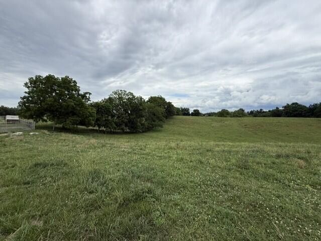 665 Lillies Ferry Road, Winchester, KY 40391
