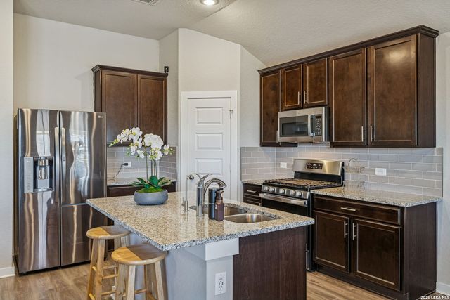 12318 Tower, San Antonio, TX 78253