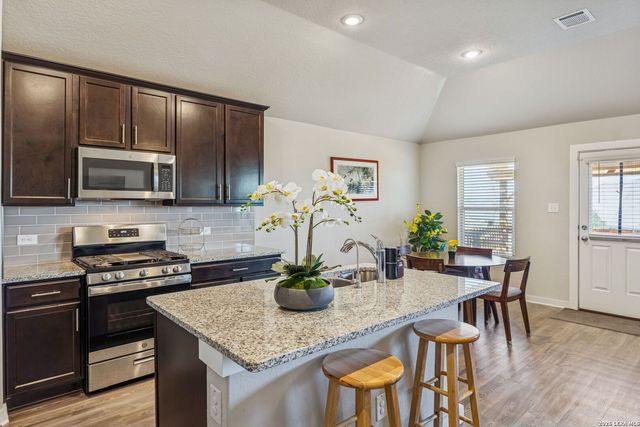 12318 Tower, San Antonio, TX 78253