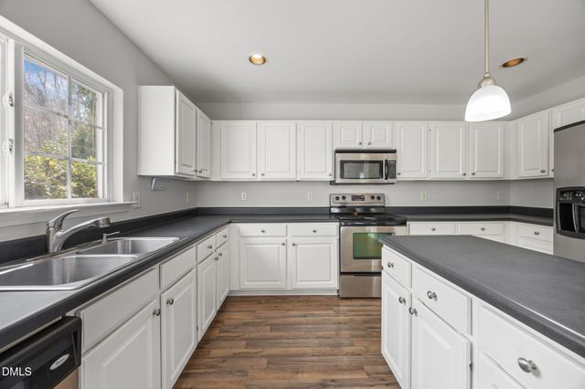 3050 Remington Oaks Circle, Cary, NC 27519