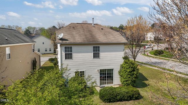 3050 Remington Oaks Circle, Cary, NC 27519