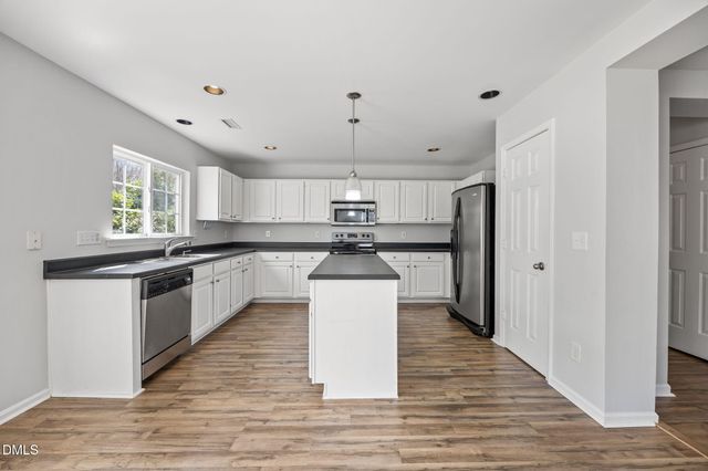 3050 Remington Oaks Circle, Cary, NC 27519