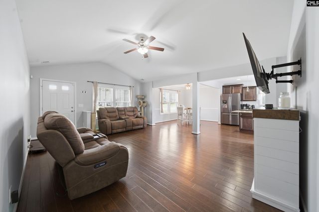 307 Deertrack Run, Lexington, SC 29073
