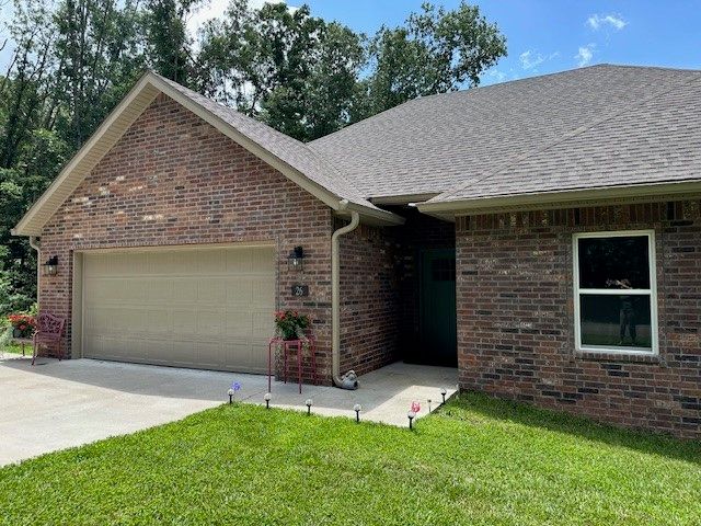 26 Osborne Drive, Bella Vista, AR 72715