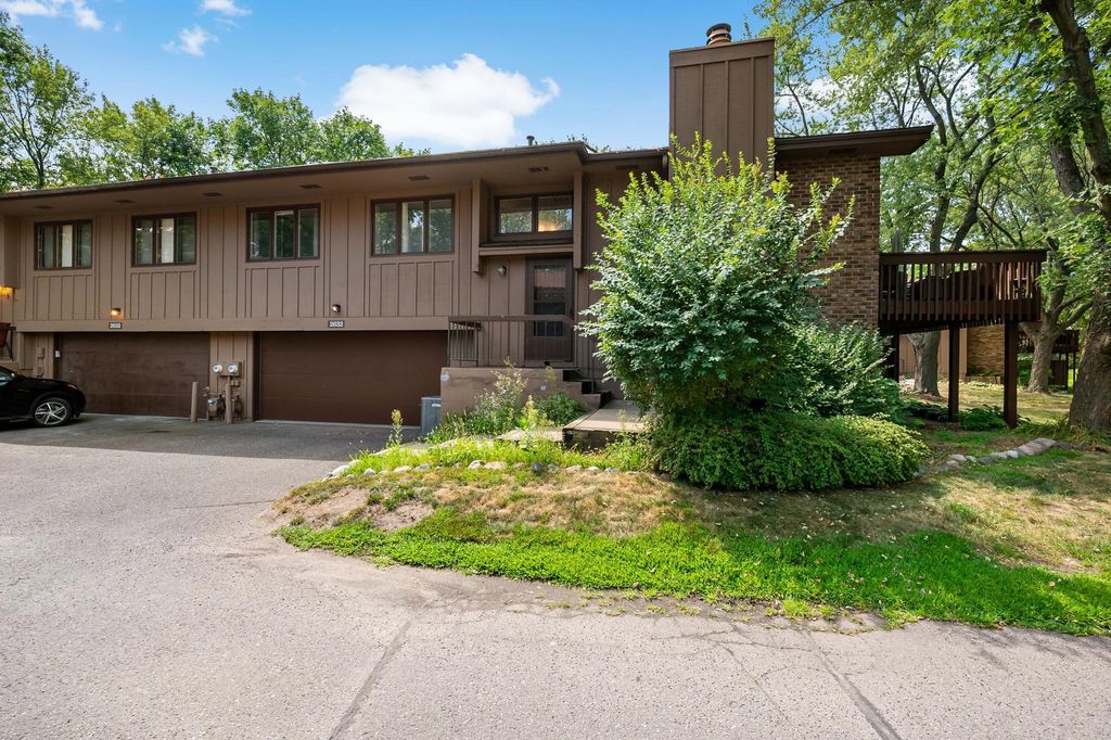 2632 Aspen Court, White Bear Lake, MN 55110 — photo 2
