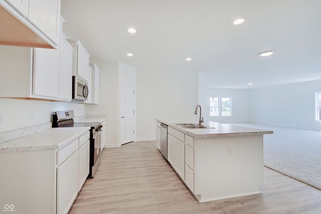 1266 Hanging Rock Drive, Mooresville, IN 46158