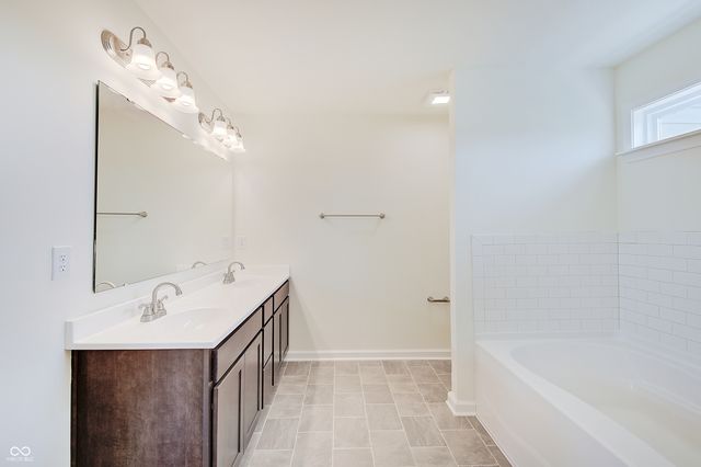 1266 Hanging Rock Drive, Mooresville, IN 46158
