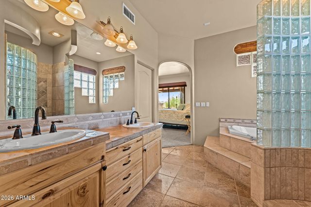 27021 N 44th Street, Cave Creek, AZ 85331