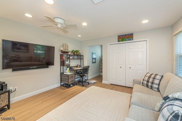 18 Century Ct, Montville Twp., NJ 07045