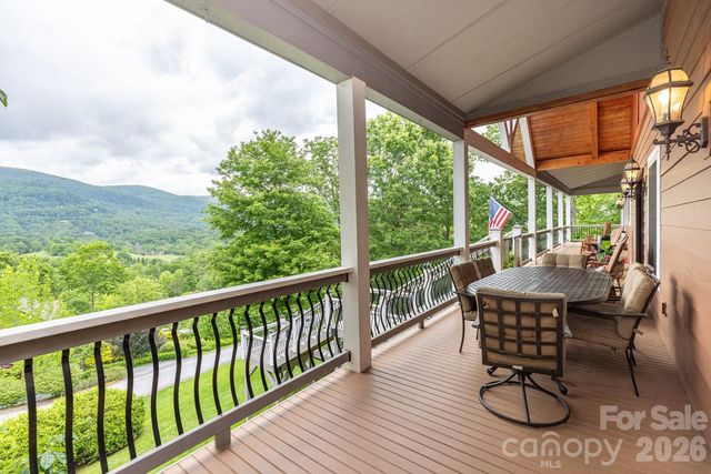 6 Grouse Terrace, Fairview, NC 28730