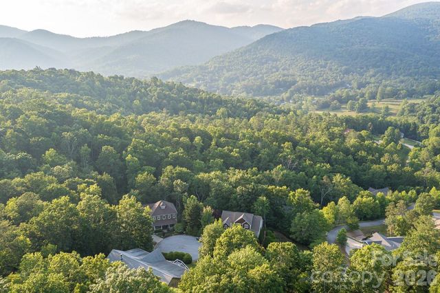 6 Grouse Terrace, Fairview, NC 28730