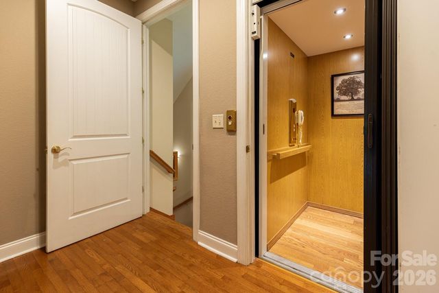 6 Grouse Terrace, Fairview, NC 28730