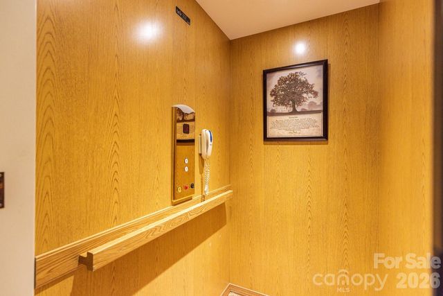 6 Grouse Terrace, Fairview, NC 28730